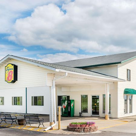 ซูเปอร์ 8 บาย วินด์แฮม โอคอว์วิลล์ Hotel Okawville ภายนอก รูปภาพ
