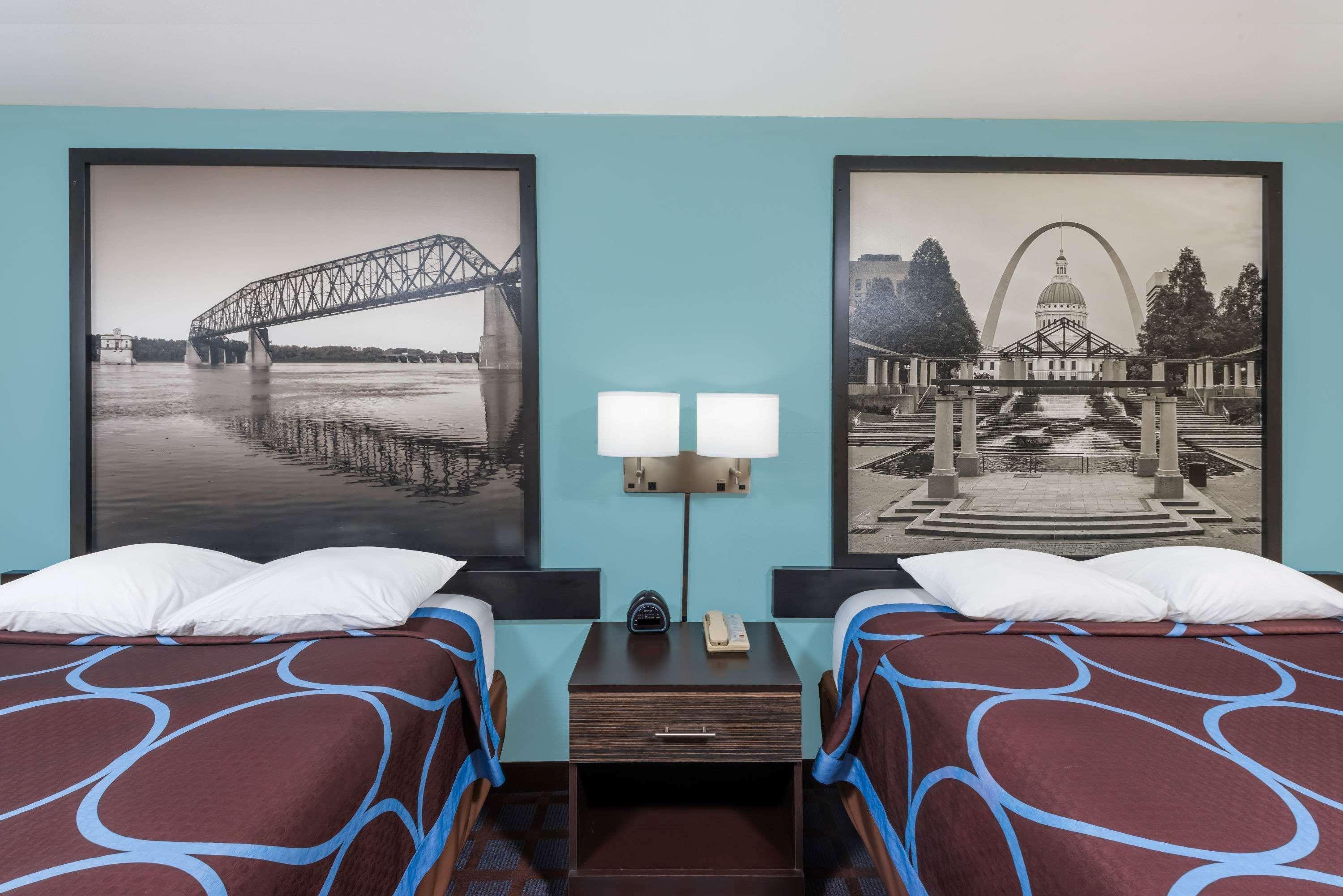 ซูเปอร์ 8 บาย วินด์แฮม โอคอว์วิลล์ Hotel Okawville ภายนอก รูปภาพ