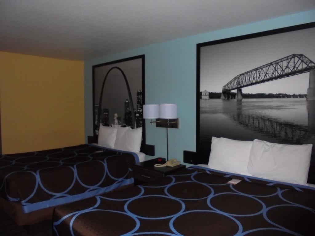 ซูเปอร์ 8 บาย วินด์แฮม โอคอว์วิลล์ Hotel Okawville ห้อง รูปภาพ